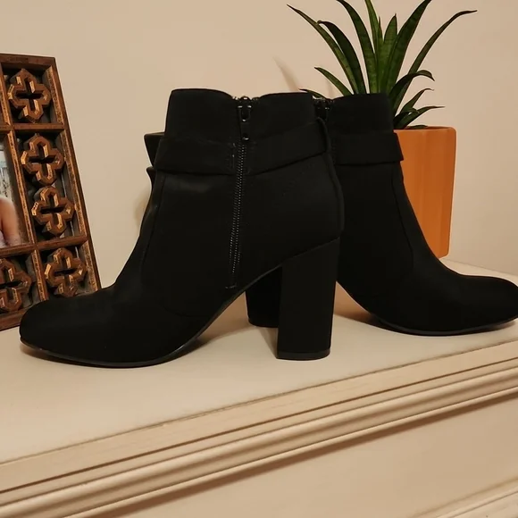 Unisa block heel booties - Picture 3 of 8